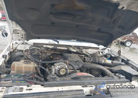 1995 Ford F350 from USA, damaged, VIN 1FTJX35F2SKC06412